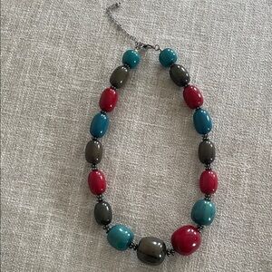Elegant Multicolor Beaded Necklace